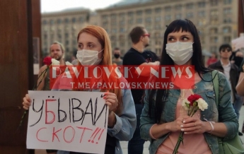 На Майдане Зеленского призывают не поздравлять Лукашенко с победой