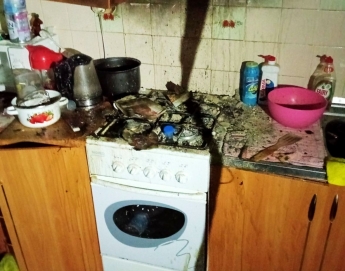 Из-за капли масла едва не сгорела квартира в Приморске (фото)