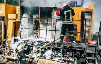 В Киеве загорелся локомотив
