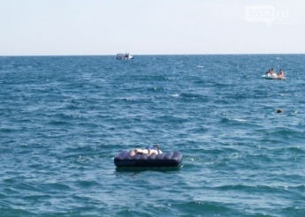 Отдыхающих из Сум и Днепра вылавливали спасатели в Приморском посаде