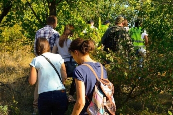 В Запорожье по полям и посадкам с помощью квадрокоптера искали пропавших людей (ФОТО)