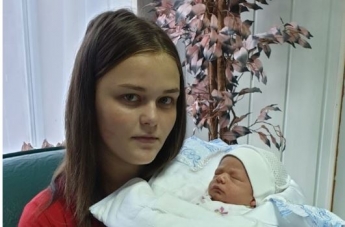 Под Киевом 16-летняя девушка исчезла после прогулки с младенцем: родные в отчаянии (фото)