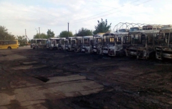 В Черкасской области сожгли десяток автобусов (фото)