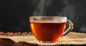Даже свежезаваренный чай может навредить сердцу и печени