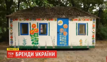 "Запорожец" превратили в уникальный дом на колесах (видео)