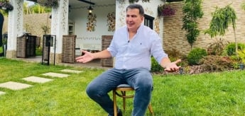 Саакашвили заявил, что останется на госслужбе в Украине, и объяснил, зачем возвращается в Грузию