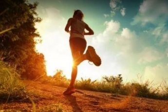 Интенсивный бег лечит язву желудка: ученые предъявили доказательства