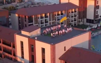 Как на самой крутой базе отдыха в Кирилловке День Независимости отметили (видео)