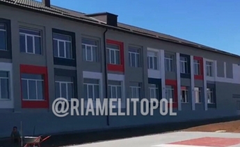 В Мелитополе после каникул ученики не узнают свою школу (видео)