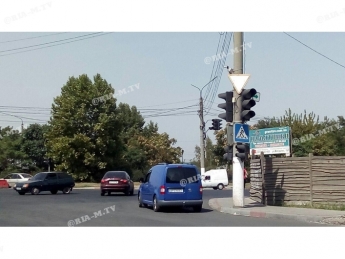 Где в Мелитополе светофор отключили (видео)