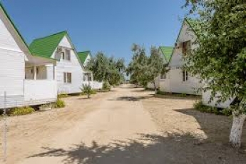 Владельцы базы отдыха в Кирилловке заявили о силовом захвате имущества
