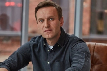 Алексея Навального вывели из комы