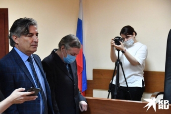 Суд признал Ефремова виновным в ДТП: все подробности
