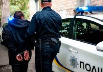 Житель Мелитополя напал на полицейского с матами и угрозами