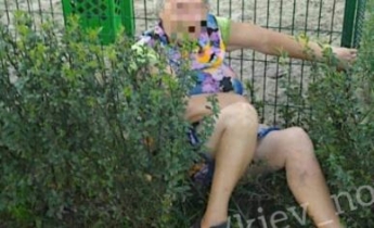 В Киеве женщина устроила обнаженное 