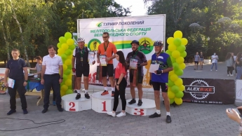 Кто в Мелитополе велогонку выиграл - все категории победителей (фото)