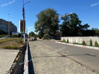 В Мелитополе расширяют самую длинную улицу в городе (фото)