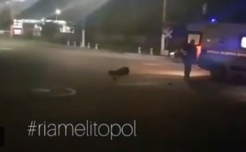 На месте ДТП громко плакала женщина - появилось видео с места трагедии в Мелитополе