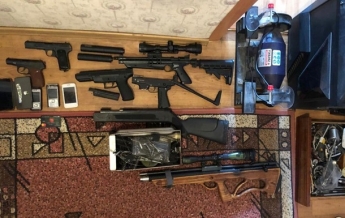 В Одесской области раскрыли схему продажи огнестрельного оружия (фото, видео)