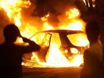В Запорожье за двое суток сгорели три авто (фото)