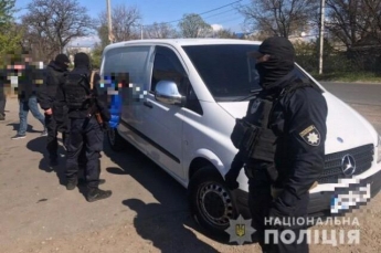В Одессе задержали банду, которая похитила миллион долларов
