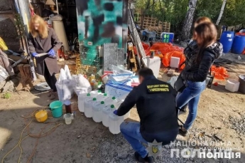 «Во все тяжкие» по-украински: в Чернигове наркодилер изготовлял амфетамин