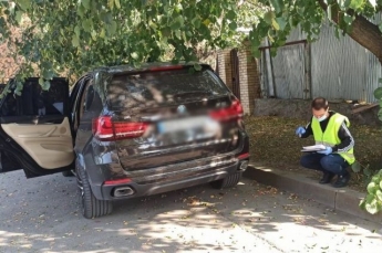 В Харькове неизвестные ранили женщину и угнали ее автомобиль
