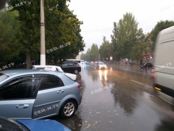 Полиция прокомментировала аварию в центре Мелитополя, в которой серьезно пострадала женщина-пешеход