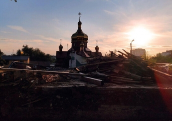 В Запорожье разобрали взорванный Свято-Покровский храм (фото)