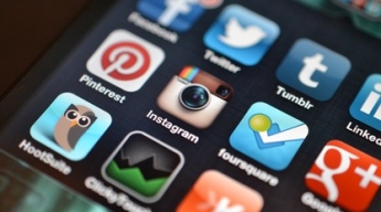 Instagram скроет обидные комментарии и введет секретное меню: иконку приложения можно сменить на Polaroid