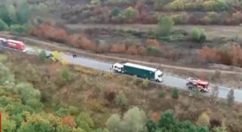 В Болгарии произошло масштабное ДТП с участием украинца: много пострадавших (видео)