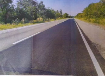 В Запорожской области подрядчик за свой счет переделал некачественно выполненное дорожное покрытие