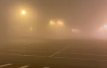 Харьков окутал густой туман, ничего не видно даже в паре метров: опубликованы видео