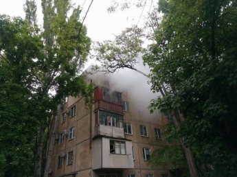 В Запорожье во время пожара спасли 67-летнего мужчину