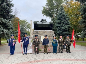 В Мелитополе коммунисты и воины-интернационалисты вышли на вахту памяти (фото, видео)