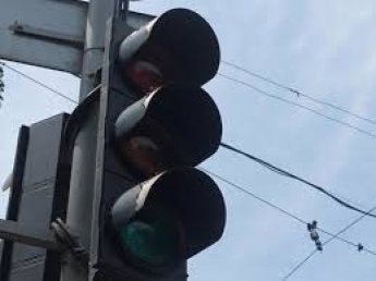 В Мелитополе на оживленном перекрёстке отключают светофор