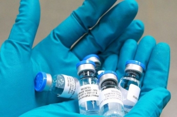 Украинская вакцина от коронавируса появится в следующем году, - Степанов