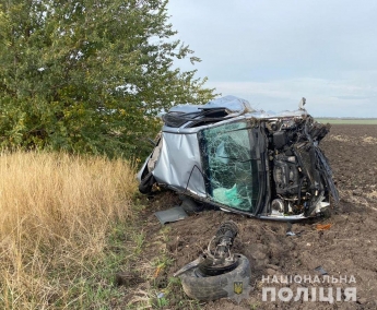 В Запорожской области произошло смертельное ДТП, погибла 32-летняя женщина (фото)