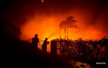 Пожары в Калифорнии: эвакуированы более 100 тысяч человек
