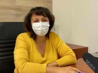 В Мелитополе горожане ищут в аптеках кислородные концентраторы – что говорят медики (видео)