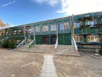 Избранный мэр Мелитополя рассказал, когда учащиеся вернутся в школу №15 после ремонта (видео)