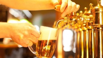 Пробуйте пиво не отходя от кассы - в Мелитополе разливают "кисляк"