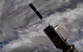 С борта МКС запустили семь спутников (видео)