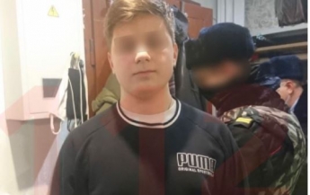 Не пускали гулять: в России подросток изрезал ножом сестру и открыл стрельбу по родителям, фото