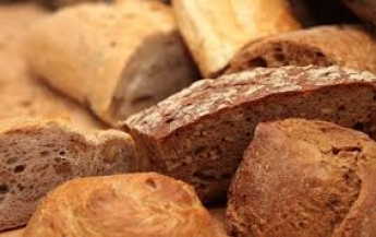 Хлеб с живностью продают в популярном супермаркете в Мелитополе (видео)