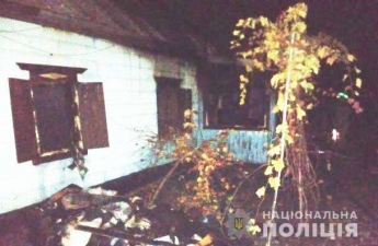 Под Днепром мужчина сжег сожительницу вместе с домом: подробности