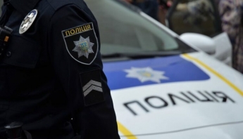 На запорожской трассе задержали вооруженных мужчин в ВАЗе (ФОТО)