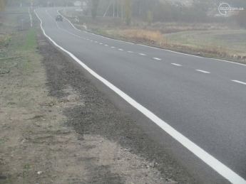 Дорожники предупредили об опасности на трассах в Запорожской области