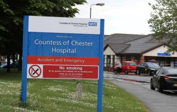 В Британии задержали медсестру по подозрению в убийстве восьми младенцев