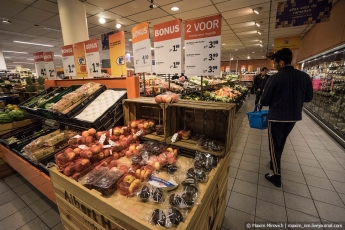 Как супермаркеты заграницей на коронавирусе наживаются – рассказ жительницы Мелитополя